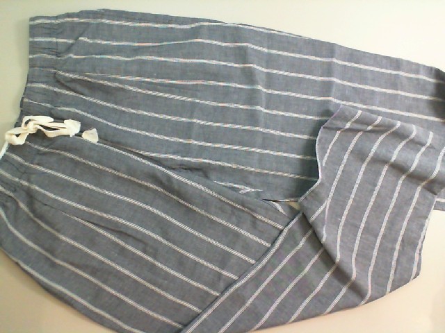 UniQlo Gray trousers with drawstrings UniQlo Gray trousers with drawstrings