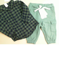 Set for a child 0.6-0.8 months, green shirt + pants with pockets