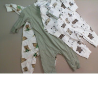Set of 3 overalls for a child 0.6-0.8 months
