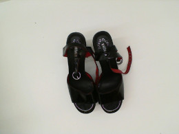 VILLAINSSF Black Shoes Size41