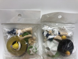 Set of 2 Japanese figures Do it Yourself Set of 2 Japanese figures Do it Yourself