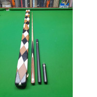 Set for playing billiards: cue, 2 tips for increasing the cue, case color brown-black-white
