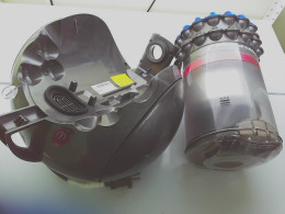 vacuum cleaner Dyson Big Ball multyfloor 2 + vacuum cleaner Dyson Big Ball multyfloor 2 +