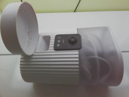 animal feeding device