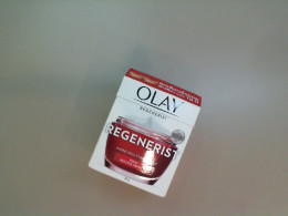 Olay Regenerist Micro-sculpting cream