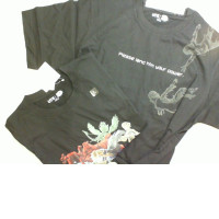 Set of 2 T-shirts, black UniQlo, with a pattern on the back, Size XL