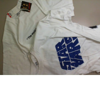 Set of 2 white t-shirts, UniQlo. Size L