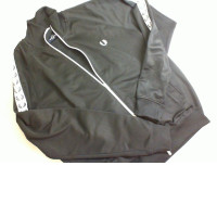 Black sports jacket with zipper Black sports jacket with zipper
