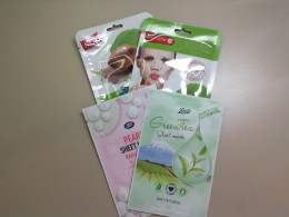 Set of 4 face masks