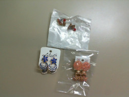 Set of 3 pairs of earrings, jewelry Set of 3 pairs of earrings, jewelry