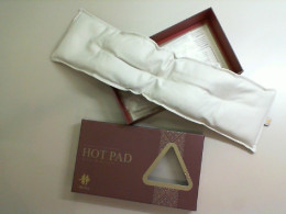 Warming pillow with essential oils