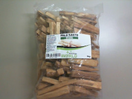 Palo Santo Sticks Wood chips to create scent. 1.61 kg Palo Santo Sticks Wood chips to create scent. 1.61 kg