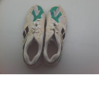 sports shoes sports shoes