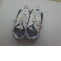 sports shoes sports shoes