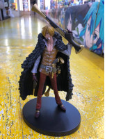 Japanese figure Sanji with a gun