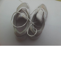 sports shoes sports shoes