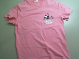 Women's pink T-shirt Women's pink T-shirt