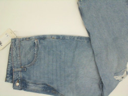 H&M jeans size 46