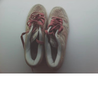 Sports shoes Sports shoes