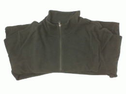 black sweater size XL