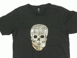 Black shirt with gold pattern size L Black shirt with gold pattern size L