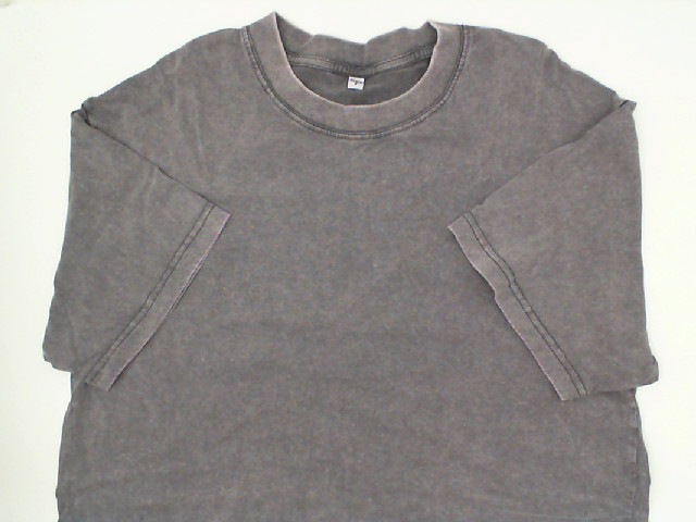 ROund neck shirt size S ROund neck shirt size S