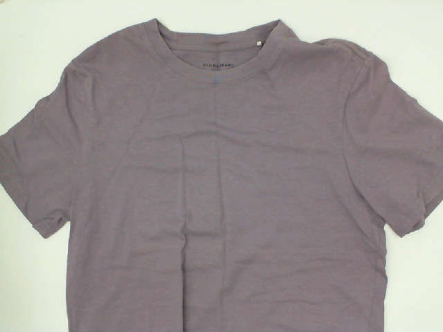 ronud neck shirt size S ronud neck shirt size S