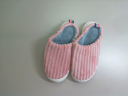 Flip flops pink size 9 Flip flops pink size 9