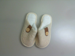 Flip flops brown size 9 Flip flops brown size 9
