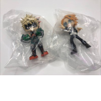 Set of 2 mini figures