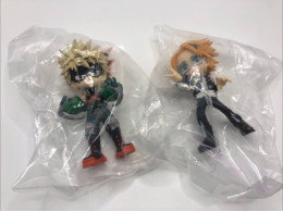 Set of 2 mini figures Set of 2 mini figures