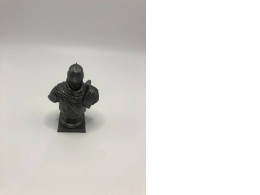 Knight mini figure Knight mini figure