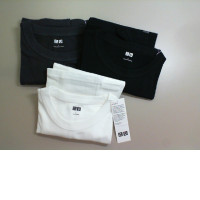 Set of 3 T Shirt Uniqlo 3 color men