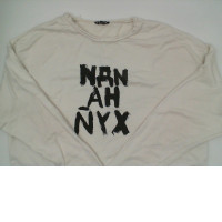 white sweater size L white sweater size L