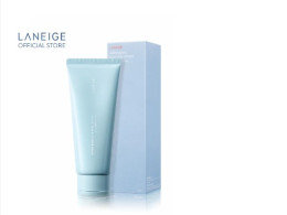 LANEIGE Water Bank Blue Hyaluronic Cleansing Foam 150g LANEIGE Water Bank Blue Hyaluronic Cleansing Foam, soft and bouncy facial cleansing foam with beads. LANEIGE Water Bank Blue Hyaluronic Cleansing Foam 150g LANEIGE Water Bank Blue Hyaluronic Cleansing Foam, soft and bouncy facial cleansing foam with beads.