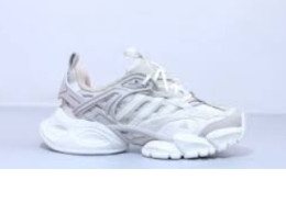 adidas XLG RUNNER DELUXE sneakers