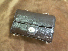 Women's brown leather bag