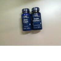 Set of 2 vitamins Zinc capsul+super vitamin E