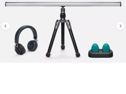 LED Lamp with headphones