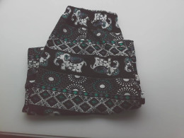 Long pants with Thai pattern