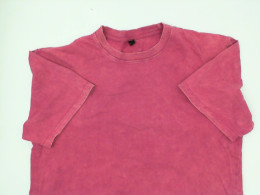 pink round neck shirt L
