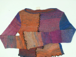 Rainbow long sleeve round neck shirt size M Rainbow long sleeve round neck shirt size M