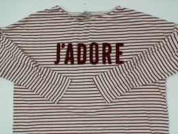 White and red striped long-sleeved round neck shirt size L