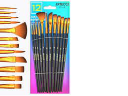 Set of brushes for painting