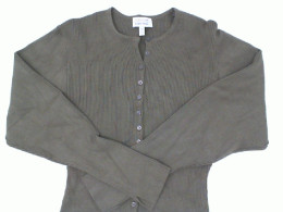 Brown long-sleeved knitted shirt size M Brown long-sleeved knitted shirt size M