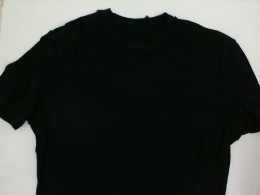 Black ADIDAS t-shirt