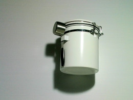 Portable water bottle