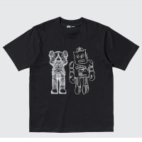UNIQLO  KAWS + Warhol UT (Short Sleeve Graphic T-Shirt)