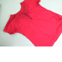 Women's blouse with neckline