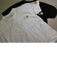Set of 2 The North Face T-shirts. white+black